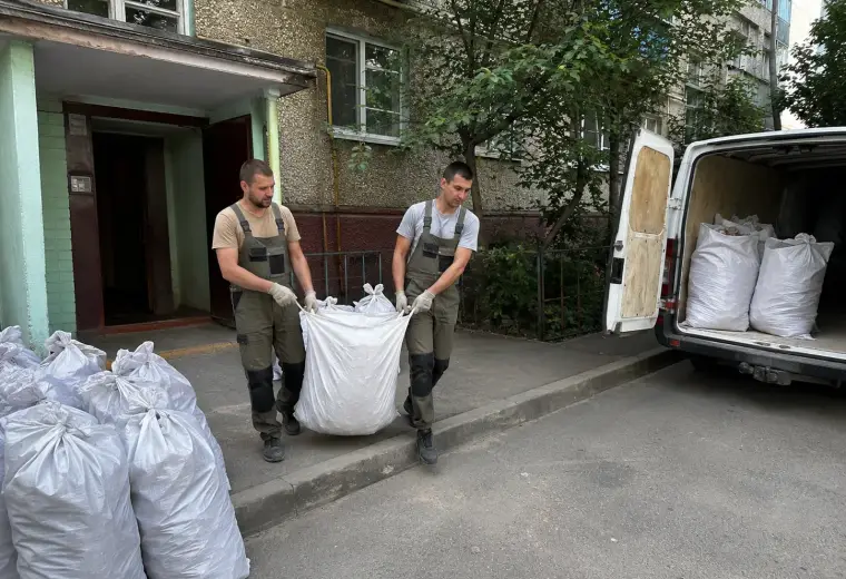 Извозване на гипсокартон и плоскости в Разград