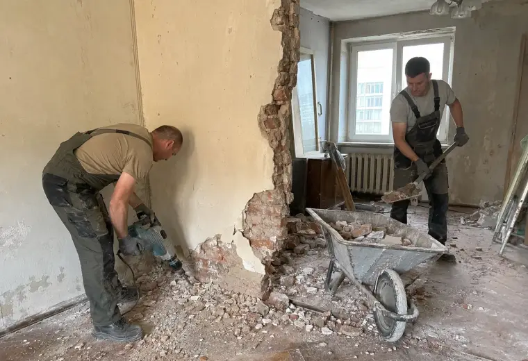 Демонтаж на гипсокартонени конструкции в София